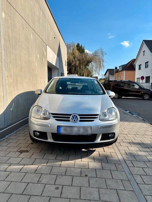 Silber Gebraucht 2007 VW Golf V Kleinwagen | 600 € (Superpreis) - Bild 1/4