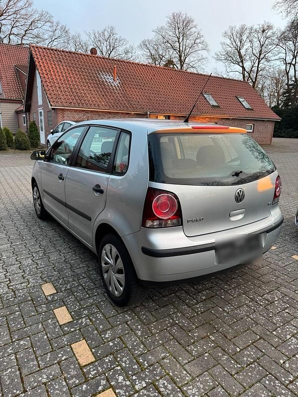 Gebraucht VW Polo 80 PS (58 kW) 2008 Silber Kleinwagen