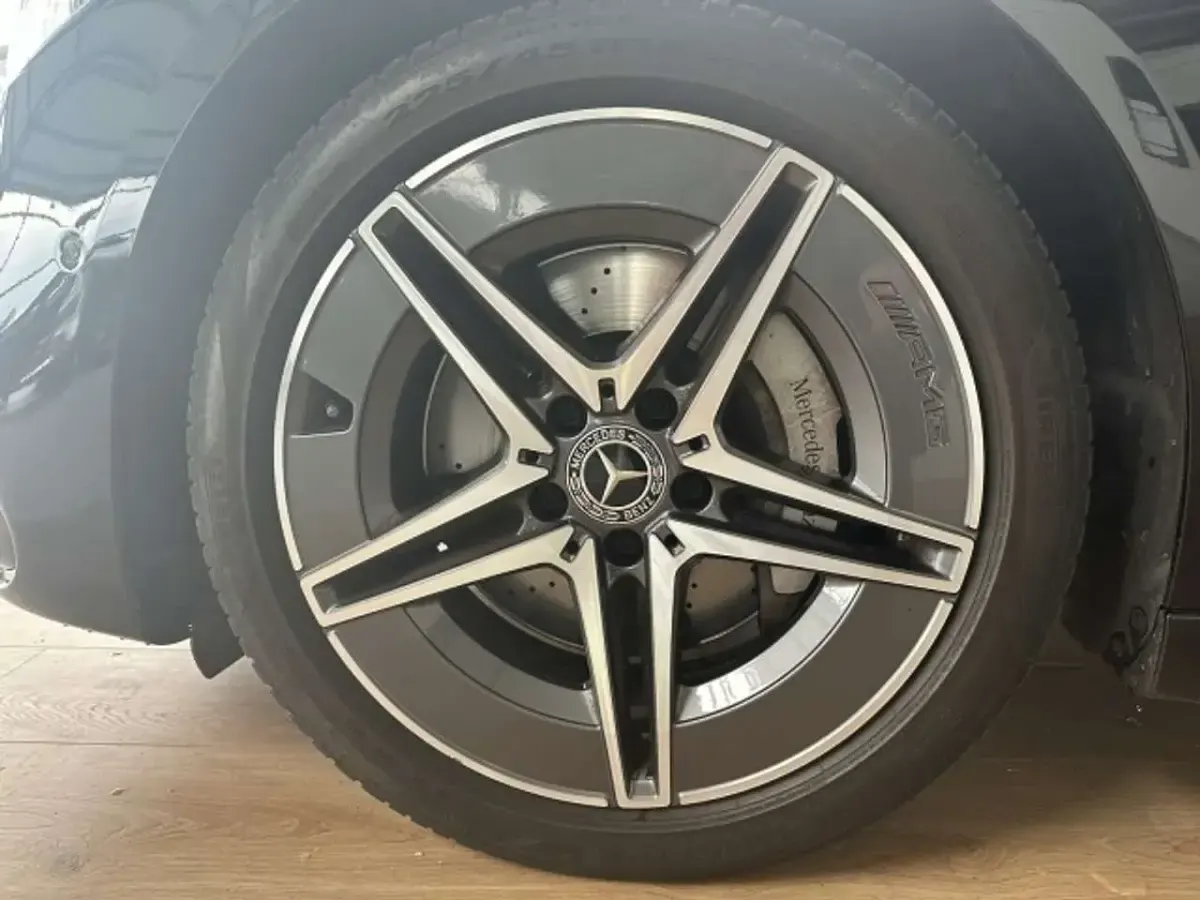 Gebraucht Mercedes C220 AMG line 200 PS (147 kW) 2021 Obsidianschwarz Kombi
