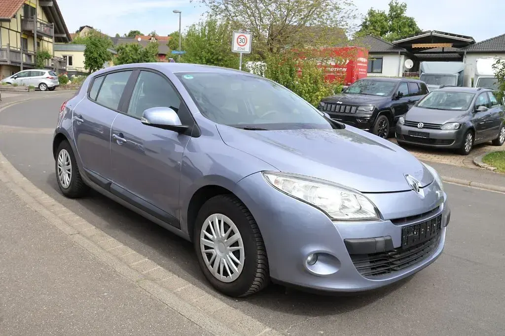 Gebraucht Renault Mégane Expression 101 PS (74 kW) 2009 Blau Limousine
