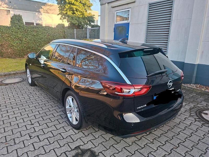 Gebraucht Opel Insignia 170 PS (125 kW) 2018 Schwarz Kombi