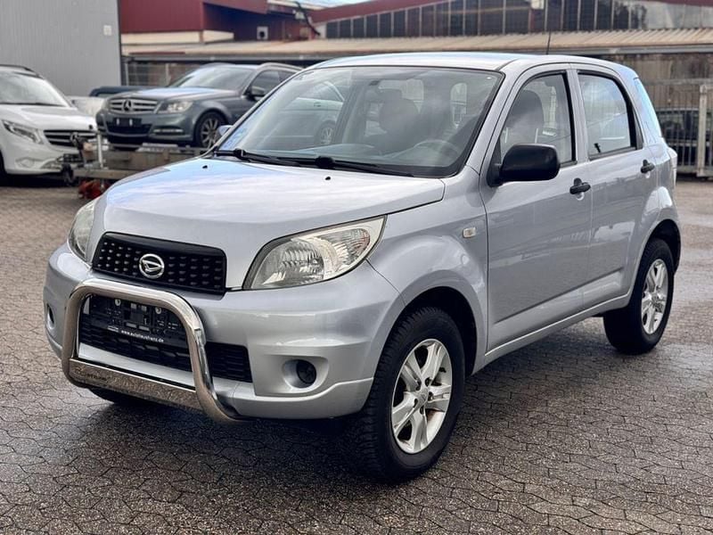 Gebraucht Daihatsu Terios 105 PS (77 kW) 2010 Grau SUV
