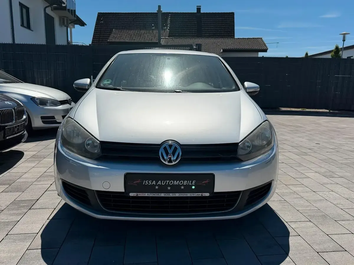 Gebraucht VW Golf VI 80 PS (58 kW) 2009 Silber Limousine