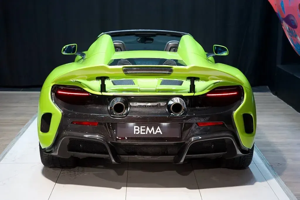 Gebraucht McLaren 675LT 674 PS (495 kW) 2017 Grün Cabrio