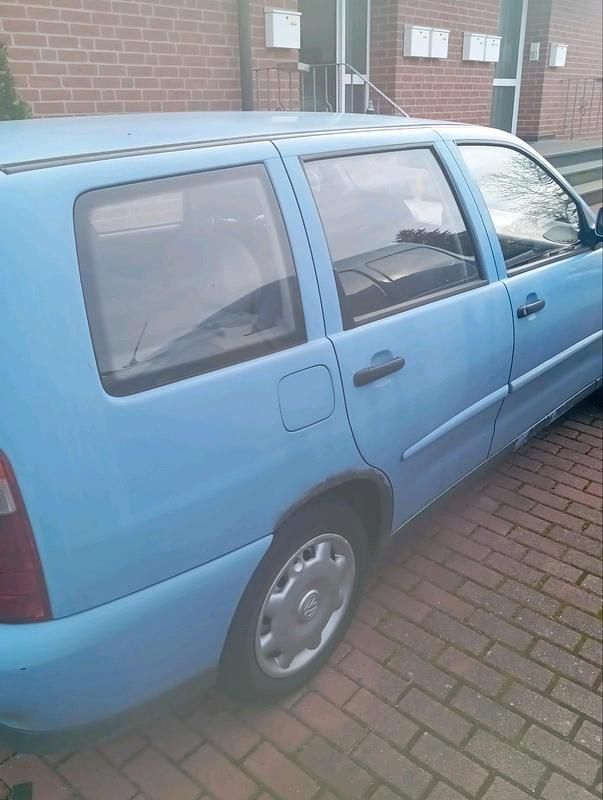 Gebraucht VW Polo 60 PS (44 kW) 1998 Blau Kombi