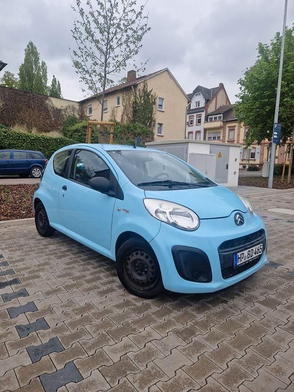 Gebraucht Citroën C1 Tendance 68 PS (50 kW) 2013 Blau Kleinwagen