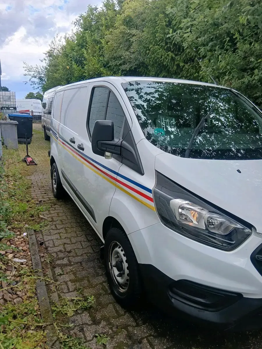 Gebraucht Ford Transit 105 PS (77 kW) 2018 Van / Kleinbus