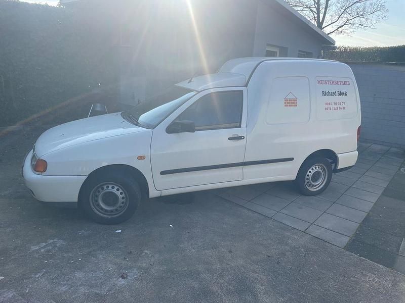 Gebraucht VW Caddy 60 PS (44 kW) 2002 Weiß Van / Kleinbus