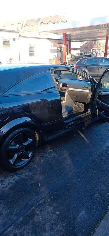 Gebraucht Opel Astra GTC Edition 170 PS (125 kW) 2007 Schwarz Coupé