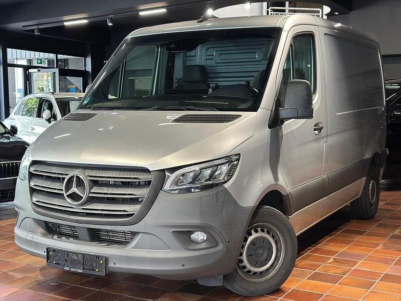 Gebraucht Mercedes Sprinter 143 PS (105 kW) 2019 Silber Van