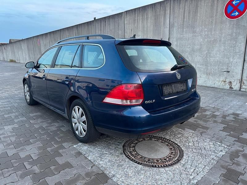 Gebraucht VW Golf V 140 PS (102 kW) 2008 Blau Kombi