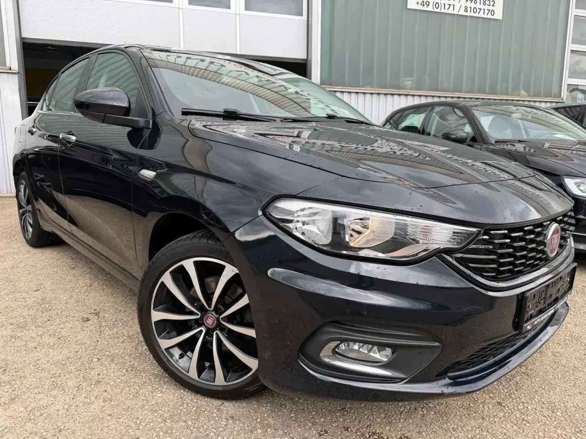 Gebraucht Fiat Tipo Pop 95 PS (69 kW) 2016 Schwarz Limousine