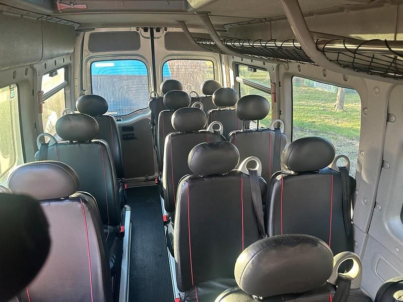 Gebraucht Renault Master 120 PS (88 kW) 2007 Silber Van / Kleinbus