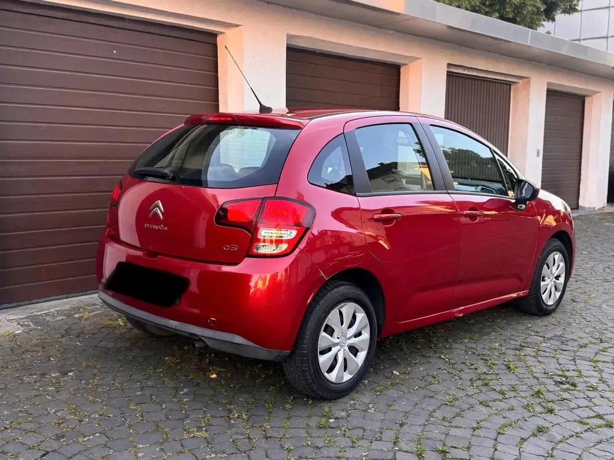 Gebraucht Citroën C3 75 PS (55 kW) 2010 Rot Limousine