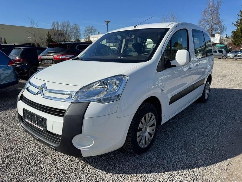Gebraucht Citroën Berlingo 109 PS (80 kW) 2009 Weiß Van / Kleinbus
