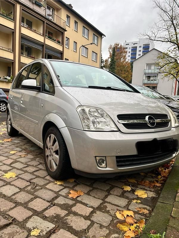 Silber Gebraucht 2004 Opel Meriva Van / Kleinbus | 2.300 € (Fairer Preis) - Bild 1/4