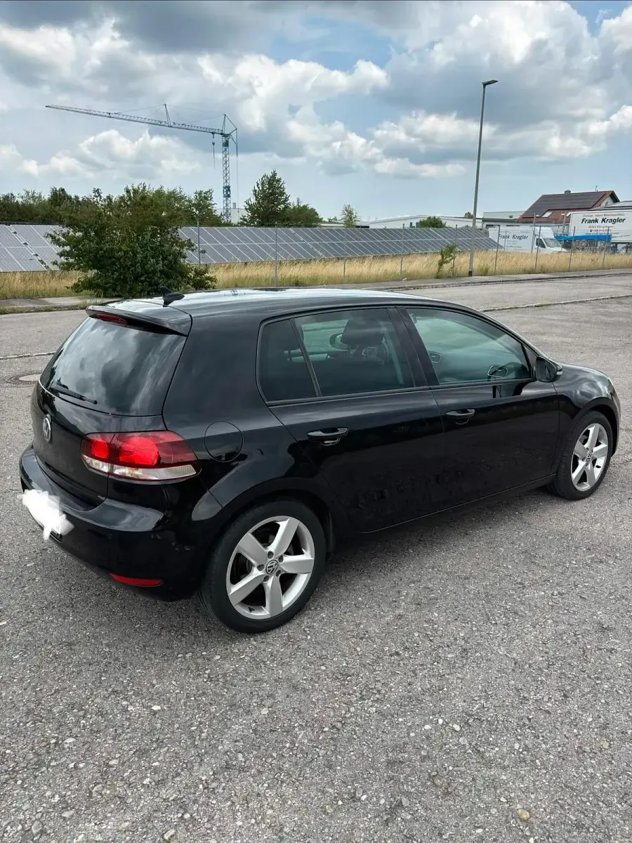Gebraucht VW Golf VI Highline 140 PS (102 kW) 2011 Schwarz Limousine