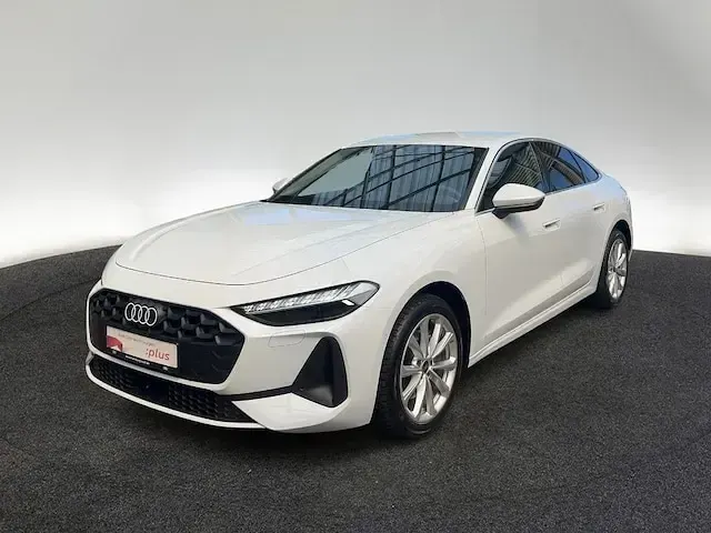Używany Audi A5 204 KM (150 kW) 2025 Biały Sedan/Limuzyna