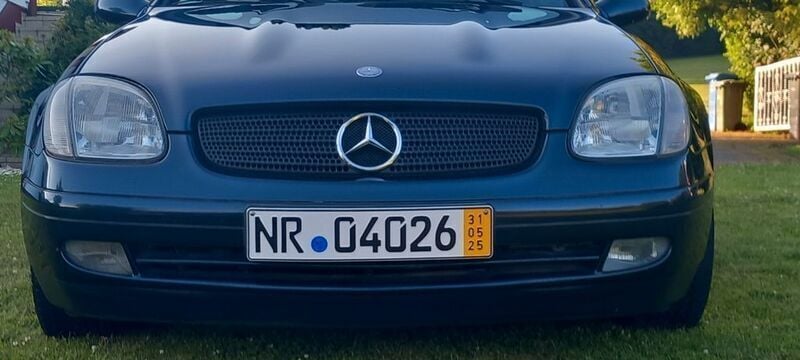 Schwarz Gebraucht 1997 Mercedes SLK200 Cabrio | 3.750 € (Superpreis) - Bild 1/4