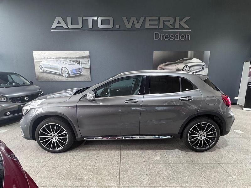 Gebraucht Mercedes GLA250 AMG 211 PS (155 kW) 2017 Grau SUV