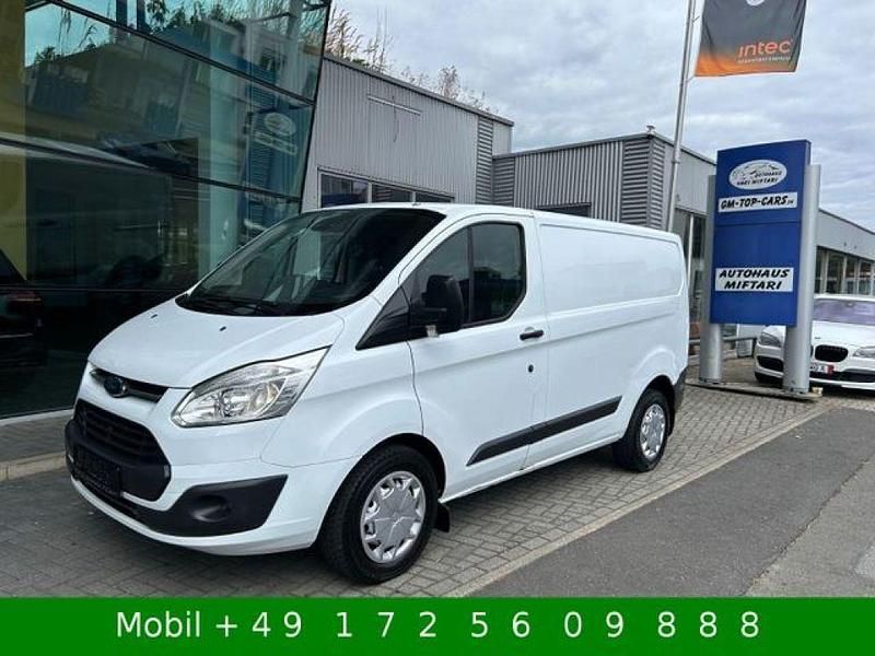 Gebraucht Ford Transit Custom Trend 170 PS (125 kW) 2018 Frostweiß Van