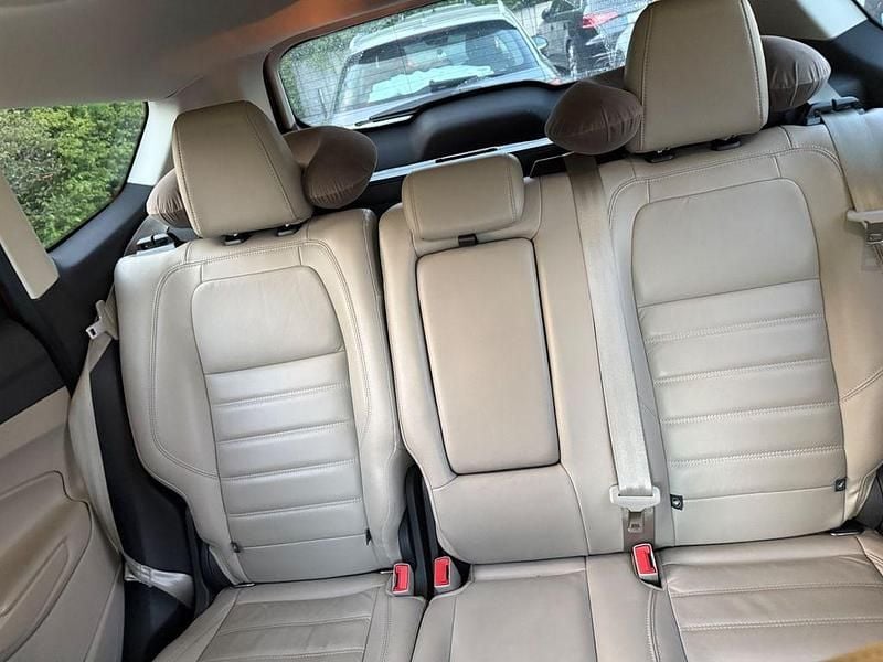 Usado Ford Escape 252 CV (185 kW) 2016 Rojo SUV