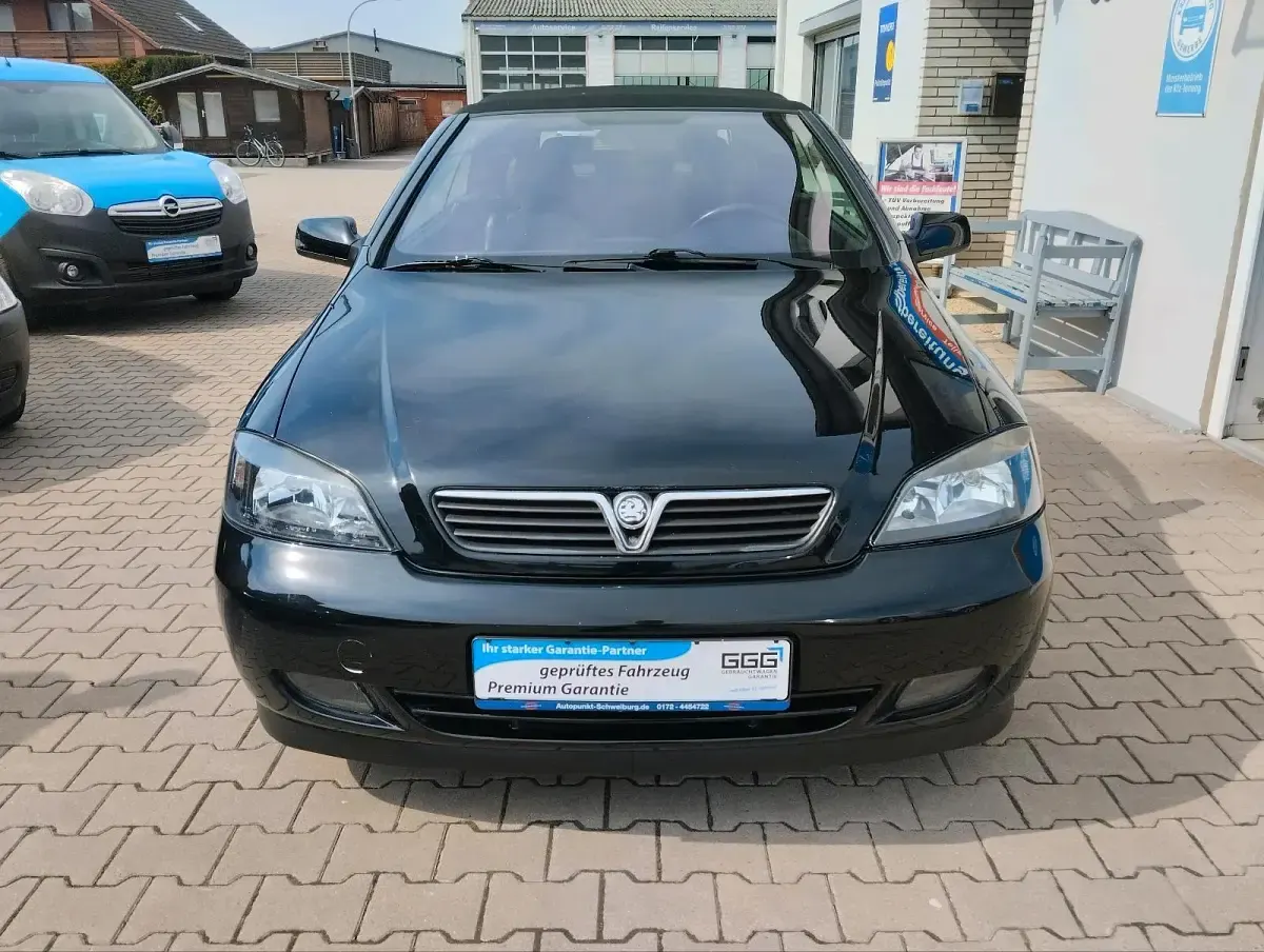 Gebraucht Opel Astra 147 PS (108 kW) 2005 Schwarz Cabrio