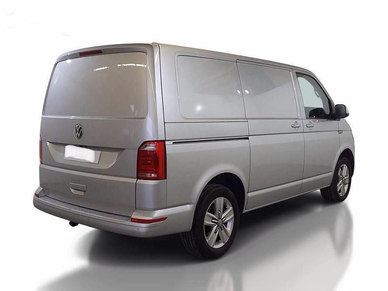 Gebraucht VW Transporter 204 PS (150 kW) 2019 Silber Van