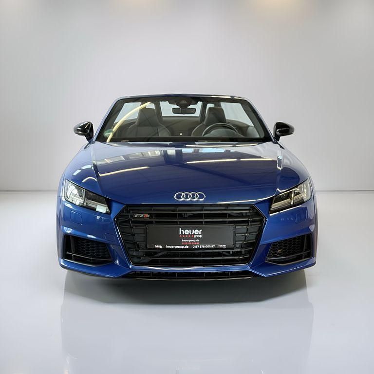 Gebraucht Audi TT Roadster Ambiente 310 PS (228 kW) 2015 Blau Cabrio