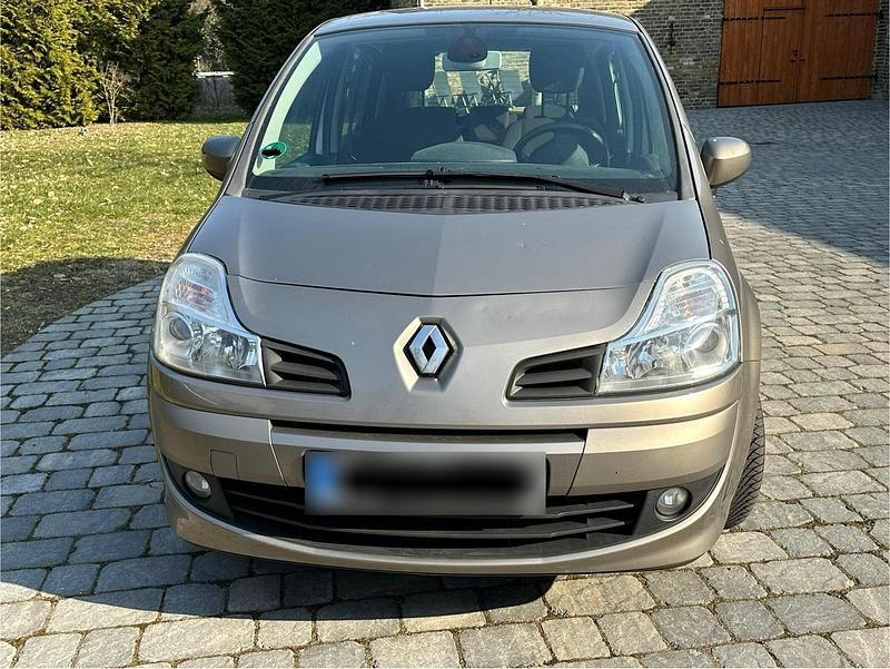 Second-hand Renault Modus 115 CP (84 kW) 2011 Auriu Monovolum