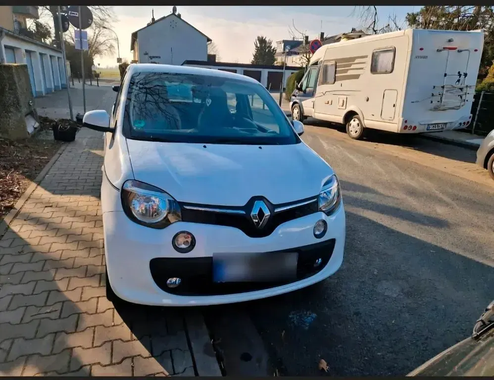 Gebraucht Renault Twingo Intens 71 PS (52 kW) 2016 Weiß Kleinwagen