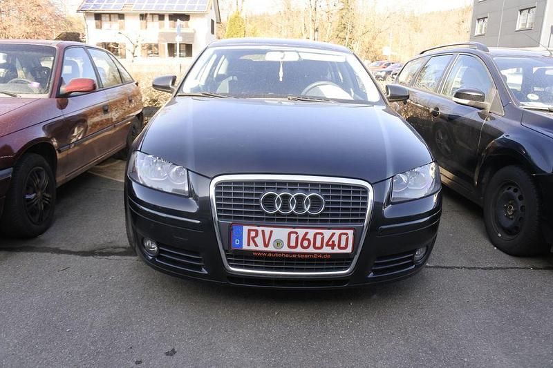 Gebraucht Audi A3 Attraction 102 PS (75 kW) 2006 Schwarz Kleinwagen
