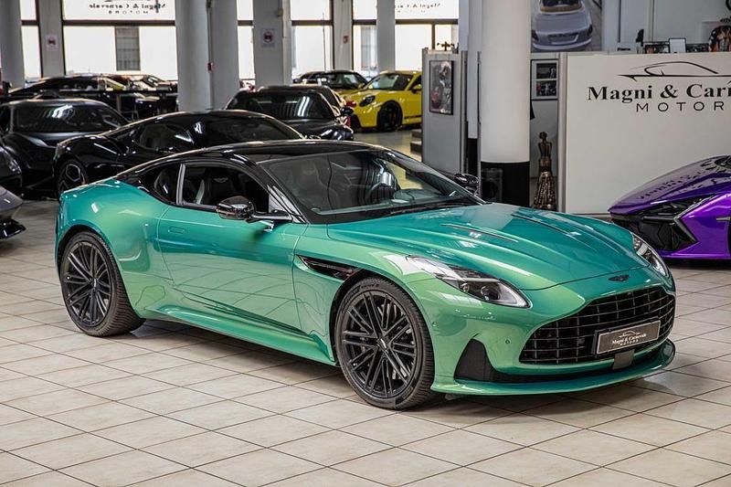 Gebraucht Aston Martin DB12 680 PS (500 kW) 2024 Grün