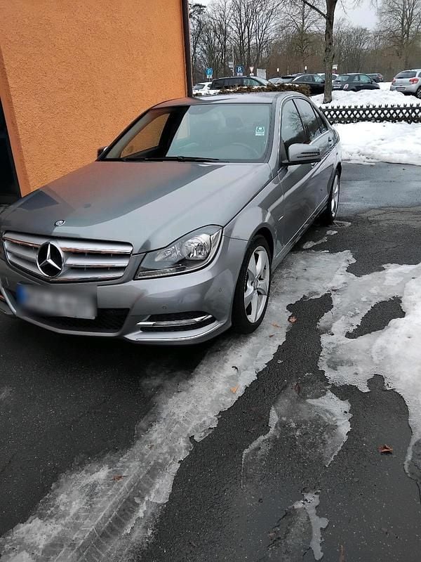 Gebraucht 2012 Mercedes C250 Limousine | 9.990 € (Fairer Preis) - Bild 1/4