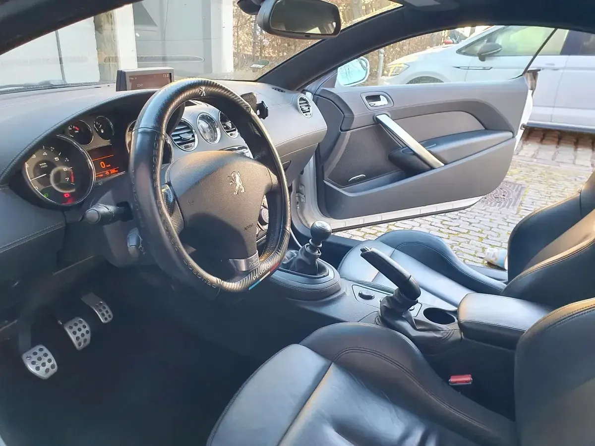 Gebraucht Peugeot RCZ 200 PS (147 kW) 2012 Weiß Coupé