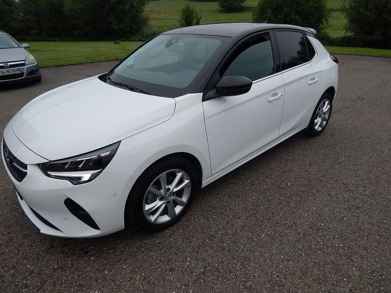 Weiß Gebraucht 2023 Opel Corsa Elegance Limousine | 18.490 € (Fairer Preis) - Bild 1/4