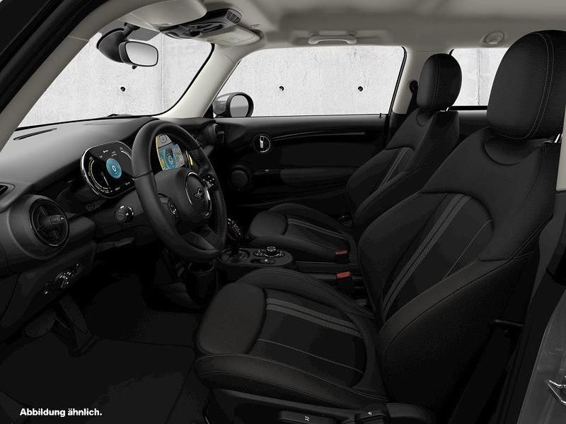 Gebraucht Mini Cooper SE Essential 135 kW (184 PS) 2022 Moonwalk grey Kleinwagen