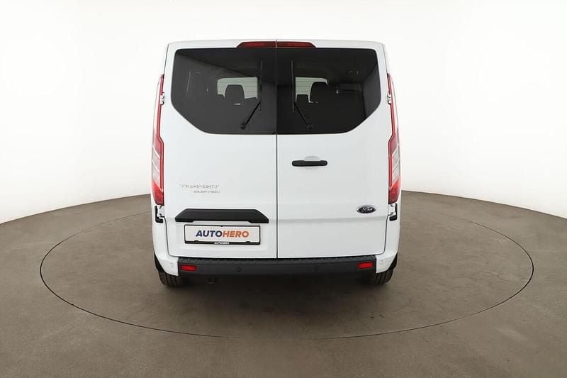 Gebraucht Ford Transit Trend 131 PS (96 kW) 2023 Weiß Van / Kleinbus
