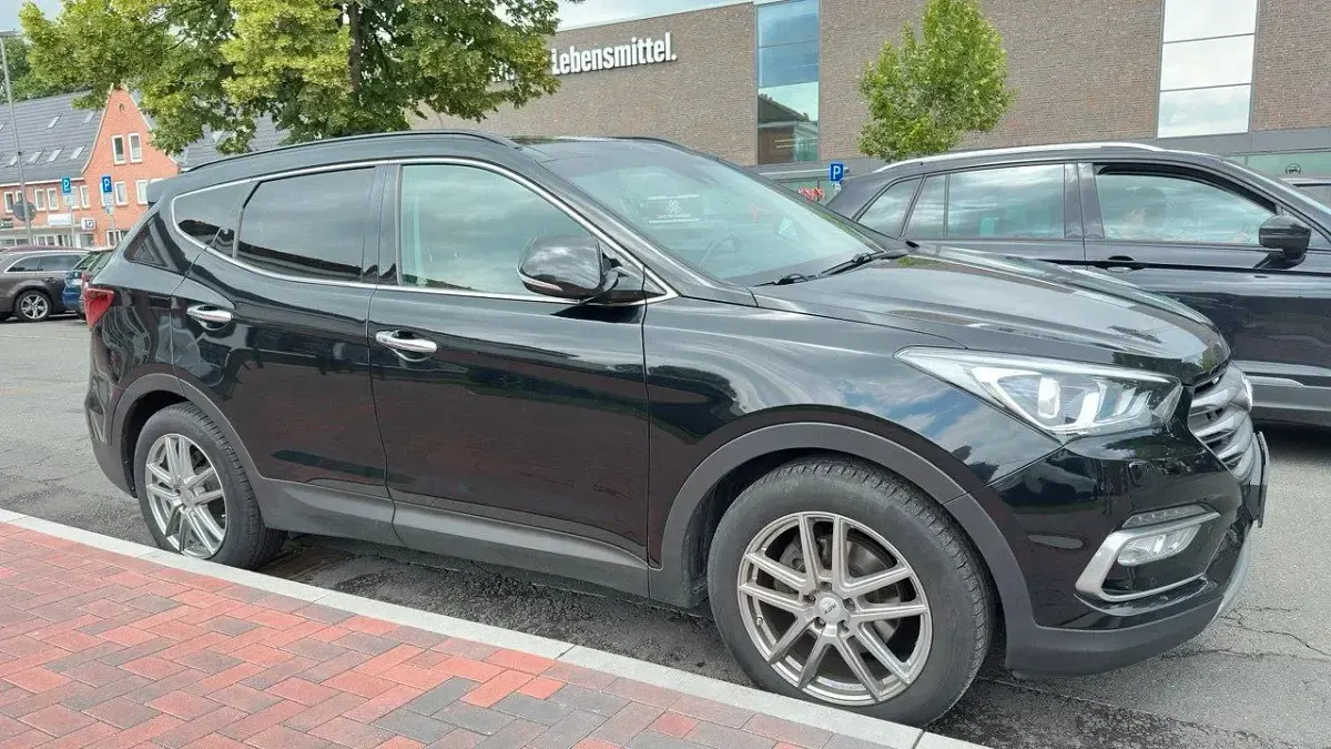 Gebraucht Hyundai Santa Fe 200 PS (147 kW) 2017 Schwarz SUV
