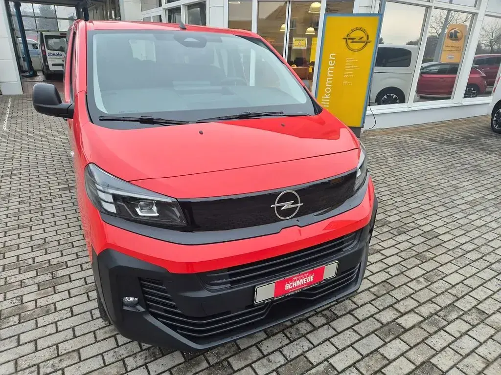Neu Opel Vivaro-e Combi 179 PS (131 kW) 2026 Rot Van / Kleinbus