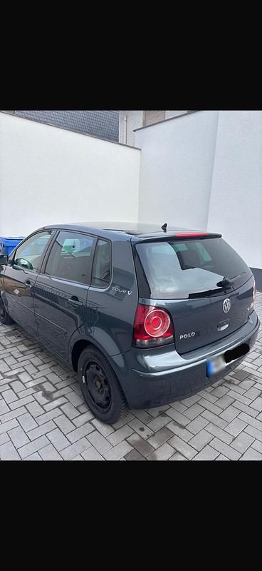 Gebraucht VW Polo 64 PS (47 kW) 2007 Grau Kleinwagen