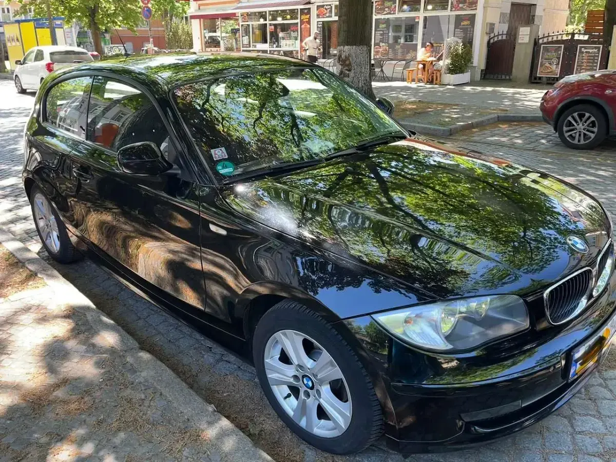 Brugt BMW 116 122 HK (89 kW) 2012 Sort Hatchback