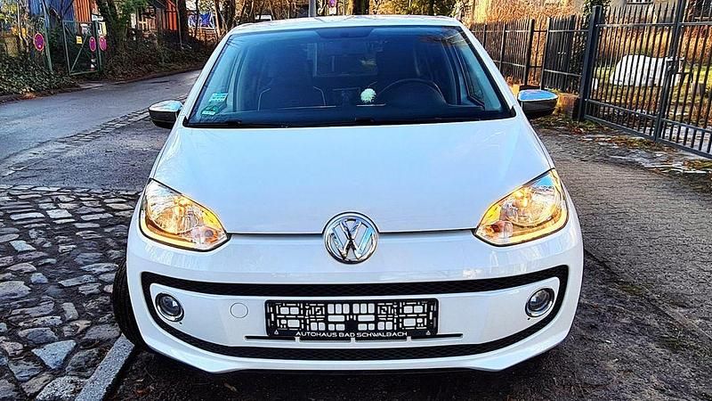 Second-hand VW up! Edition 75 CP (55 kW) 2012 Alb Hatchback