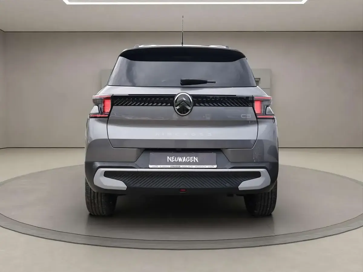 Neu Citroën C3 Aircross 145 PS (106 kW) 2026 Grau SUV
