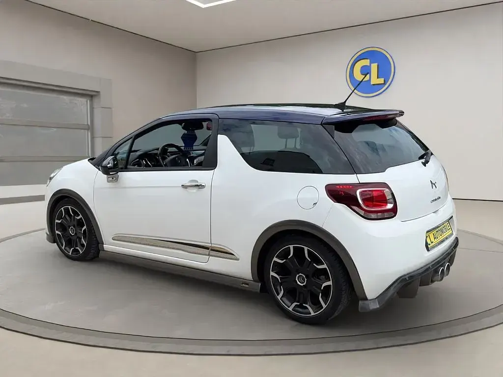 Gebraucht Citroën DS3 Sport Chic 156 PS (114 kW) 2014 Weiß Limousine