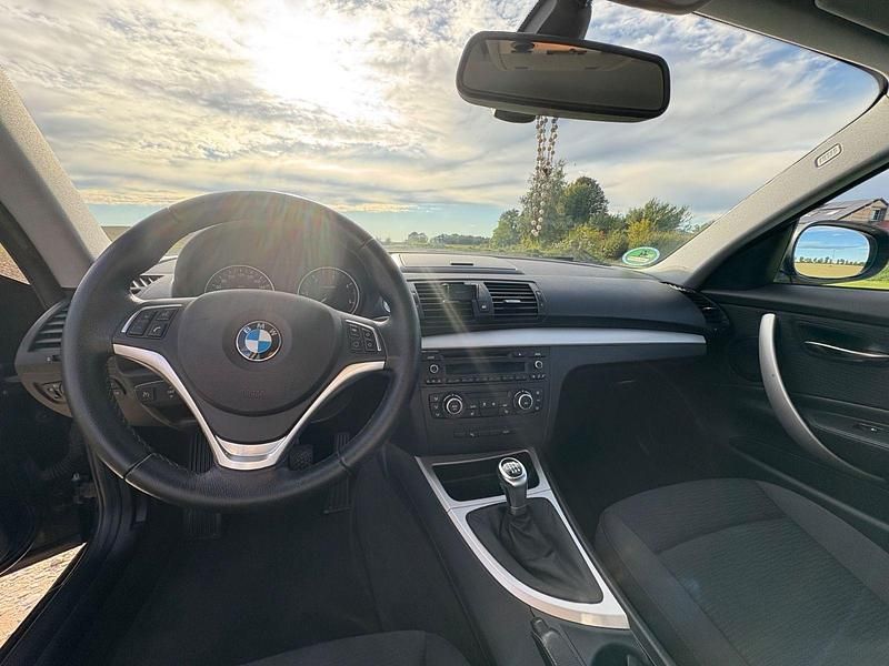 Gebraucht BMW 118 Coupé 143 PS (105 kW) 2013 Schwarz Coupé