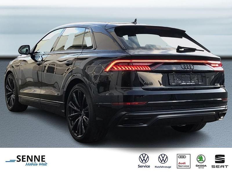 Gebraucht Audi Q8 Competition 340 PS (250 kW) 2022 Mythosschwarz SUV