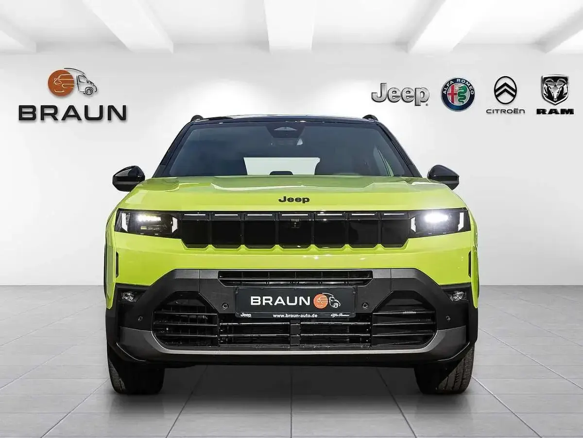 Gebraucht Jeep Compass 146 PS (107 kW) 2026 Grün SUV