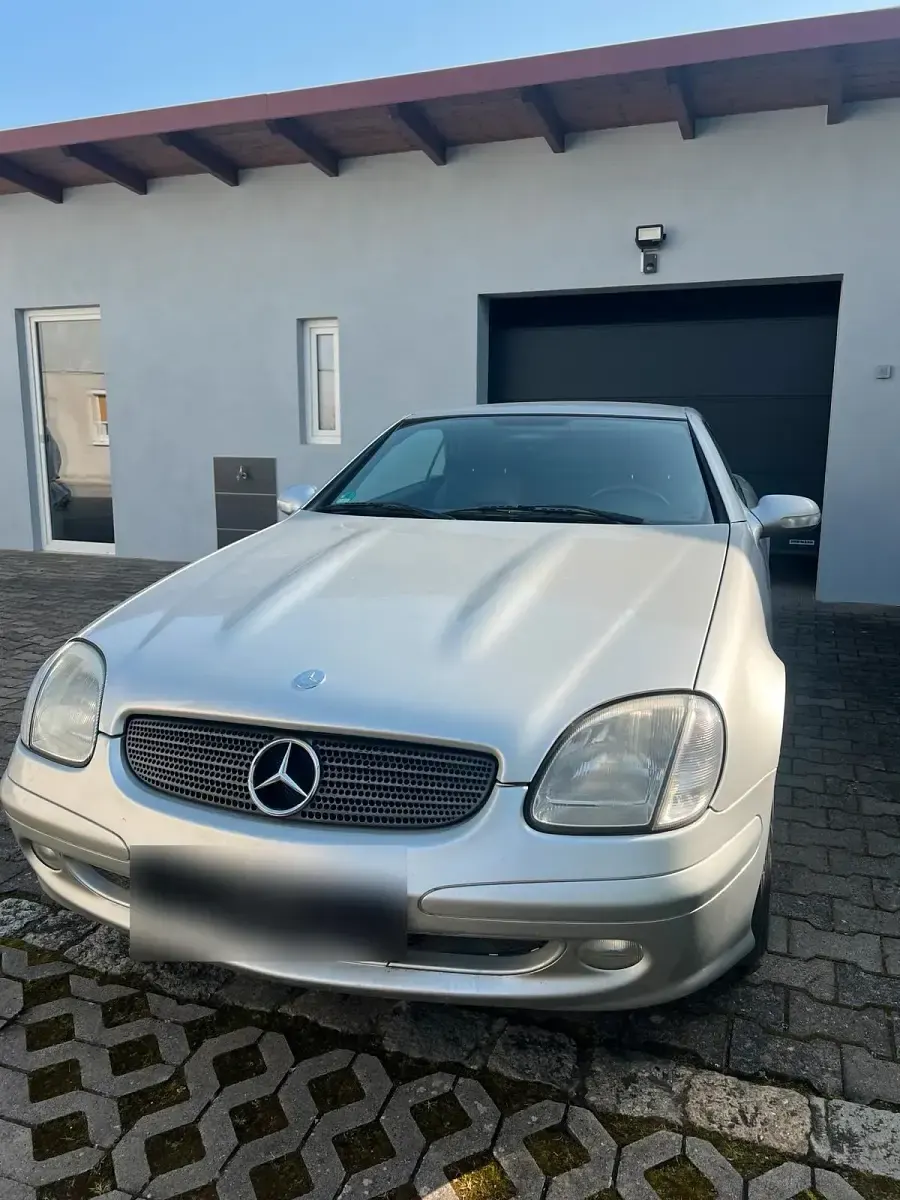 Gebraucht Mercedes SLK200 200 PS (147 kW) 2004 Silber Cabrio