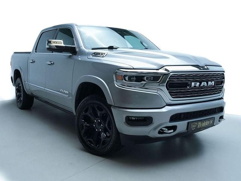 Gebraucht Dodge Ram Limited 401 PS (294 kW) 2020 Silber Abholung